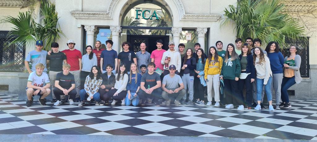 Pensar el Futuro: visita a centros educativos en Montevideo