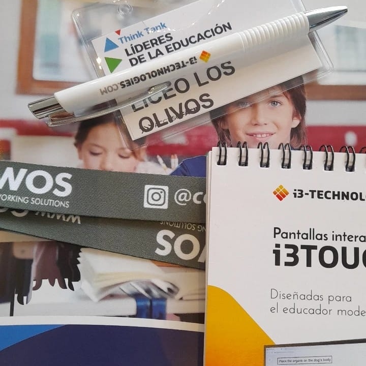 Líderes de la Educación – Trazando Caminos Innovadores Líderes de la Educación – Trazando Caminos Innovadores