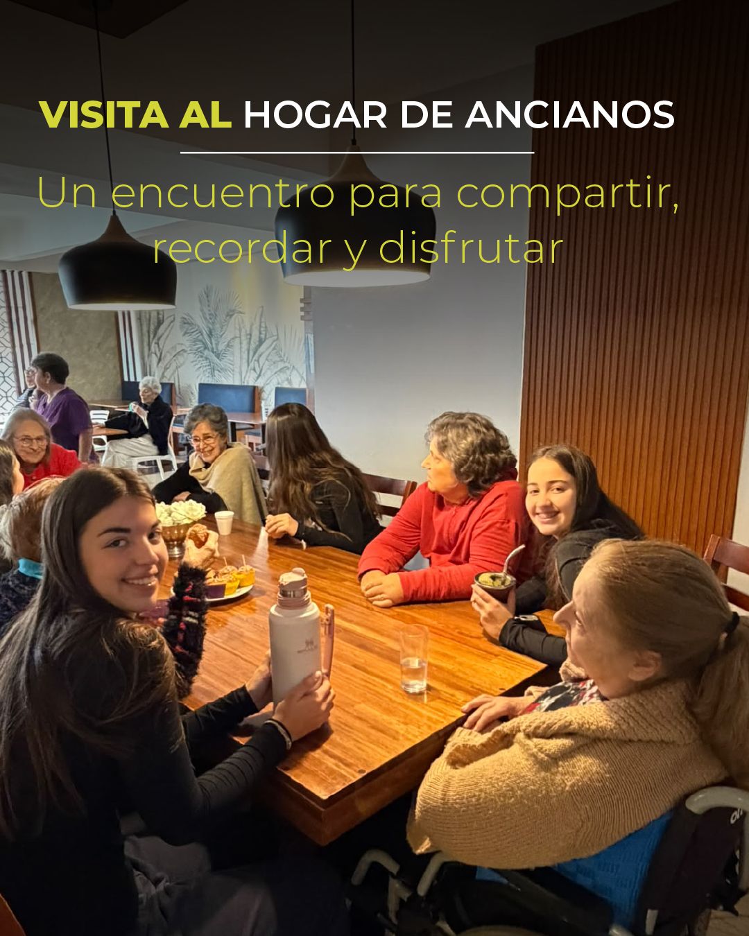 Estudiantes de 1.º y 3.º EMS visitaron el Hogar para Ancianos Brisas del Plata